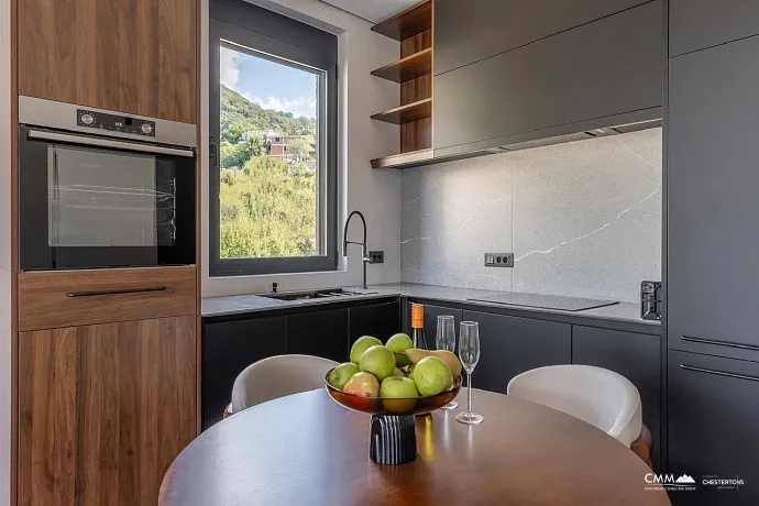 Yüzme havuzlu 52 metrekarelik lüks daire